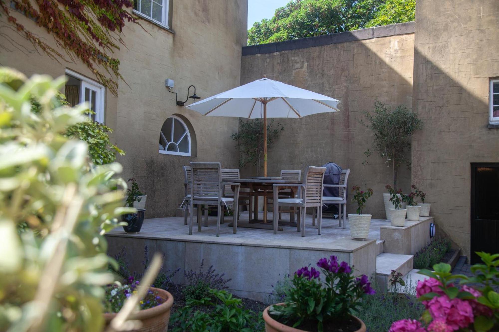 Clemenstone House B&B Cowbridge Exterior foto